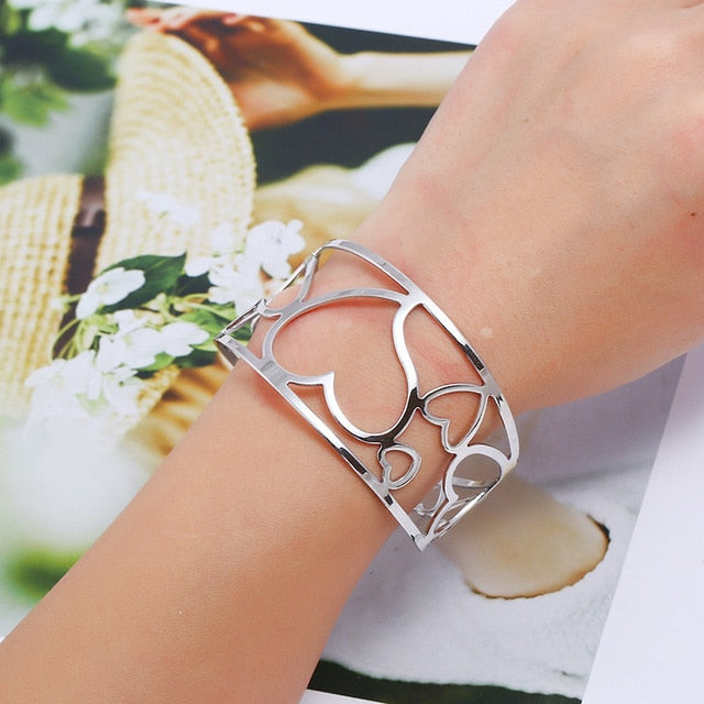 Fashion Geometric Hollow Wide Metal Bangle