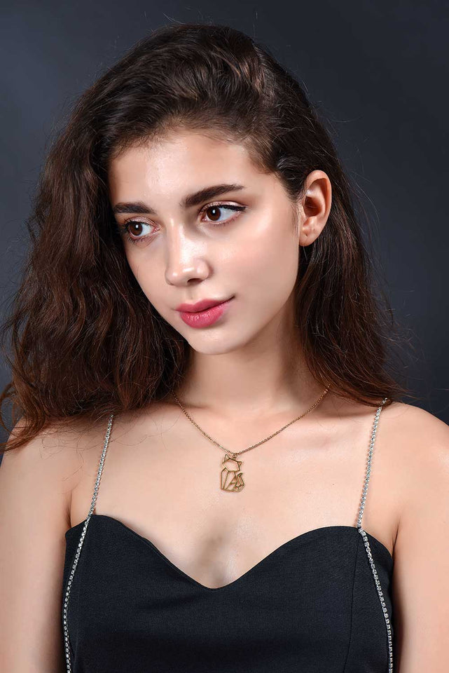 Unique Design Cat Pendant Necklace