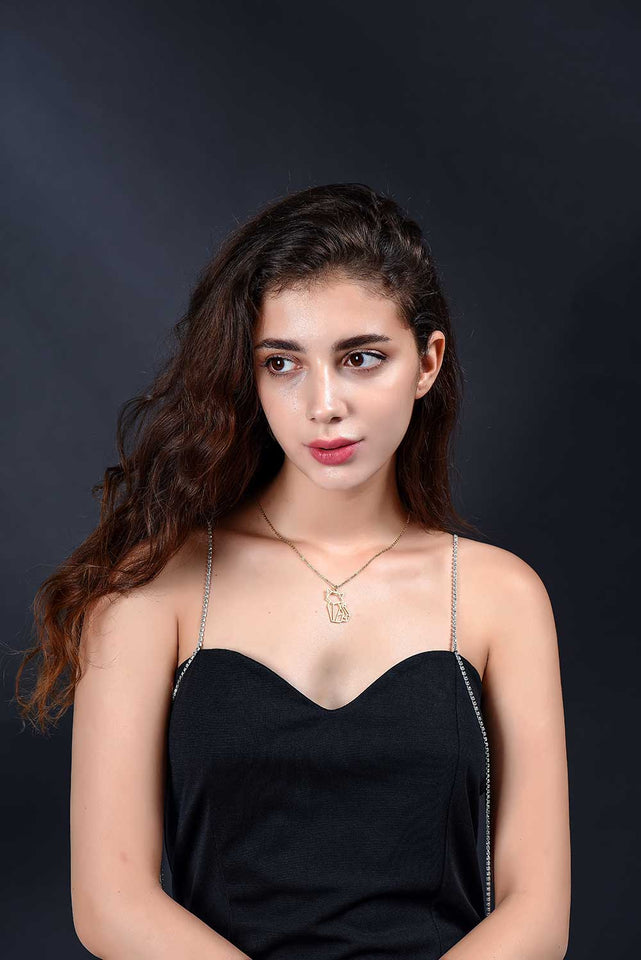 Unique Design Cat Pendant Necklace