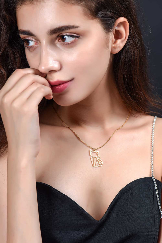 Unique Design Cat Pendant Necklace
