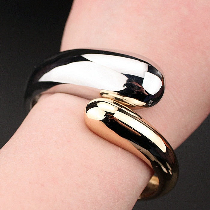 Top Quality Fashion Bangles Snake Bracelet